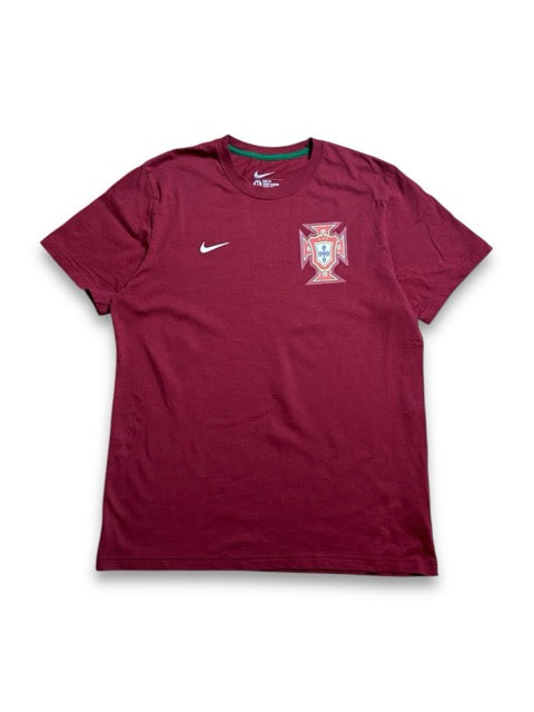 Nike Aston Villa Red Tshirt (XL more M)