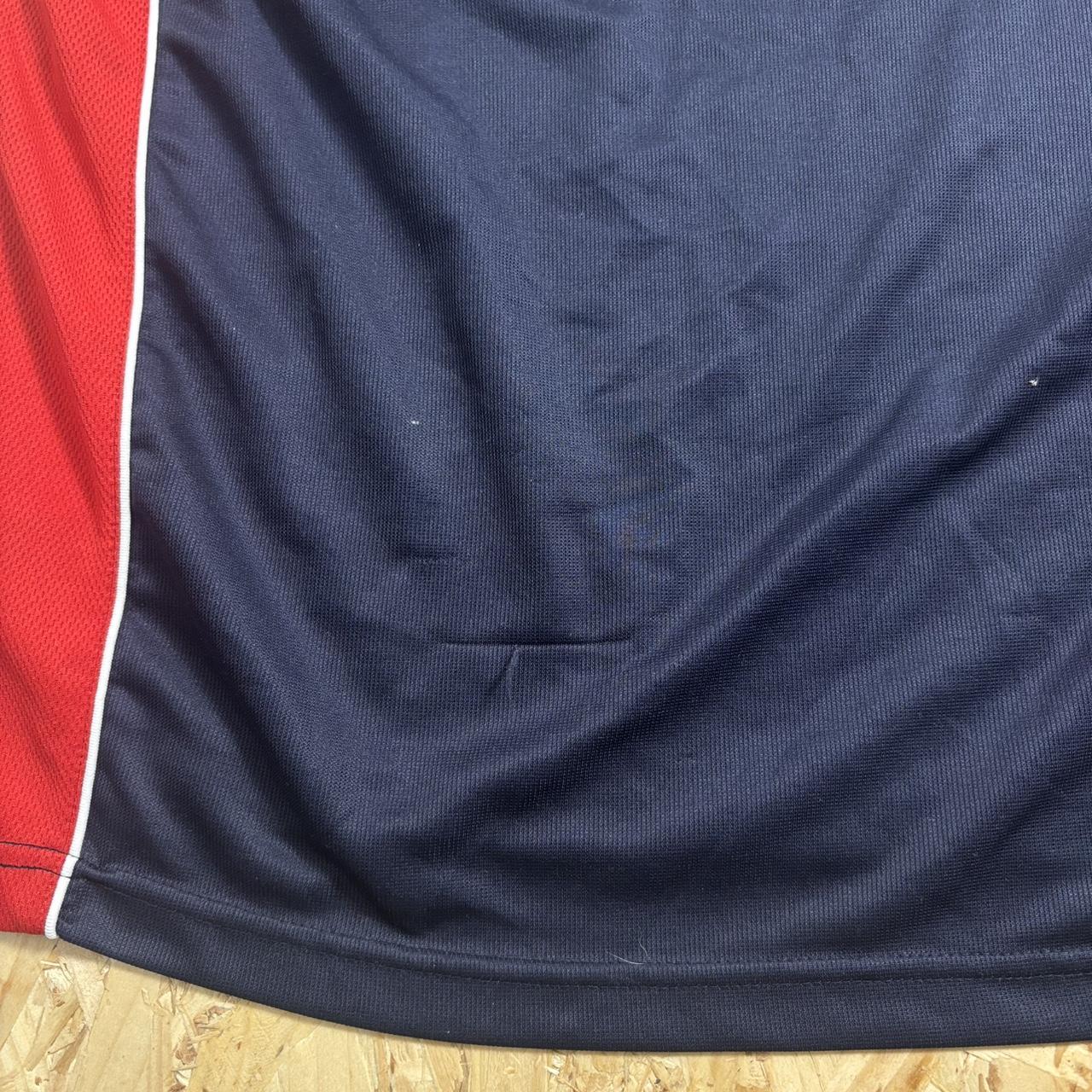 Puma Men's Navy and Blue Vest