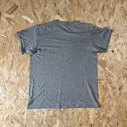 Hardvard university 90s graphic tshirt womens M 