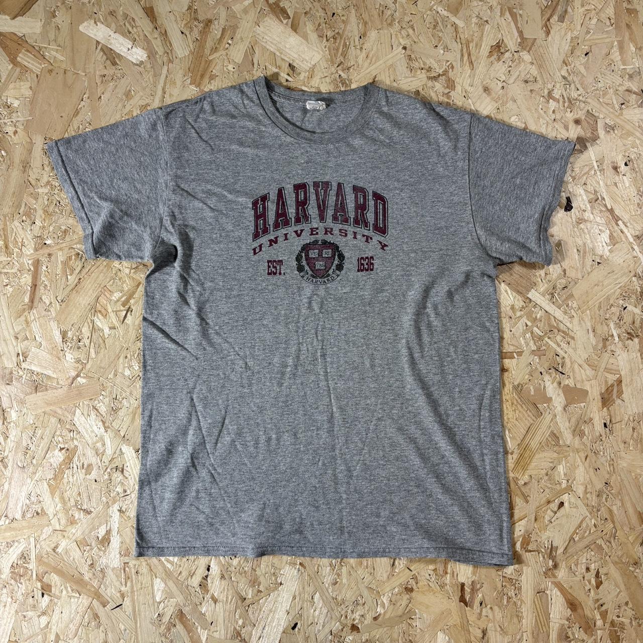 Harvard University 90s graphic t-shirt womens size M