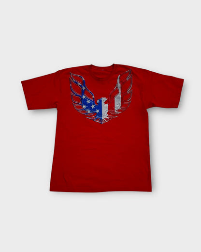 An image of a Vintage American Red Graphic Tshirt in size M.