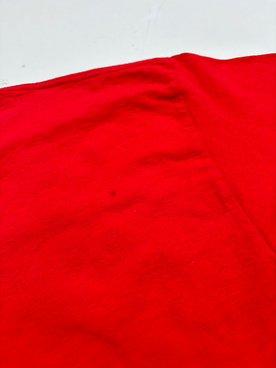 Vintage American Red Graphic Tshirt (M)