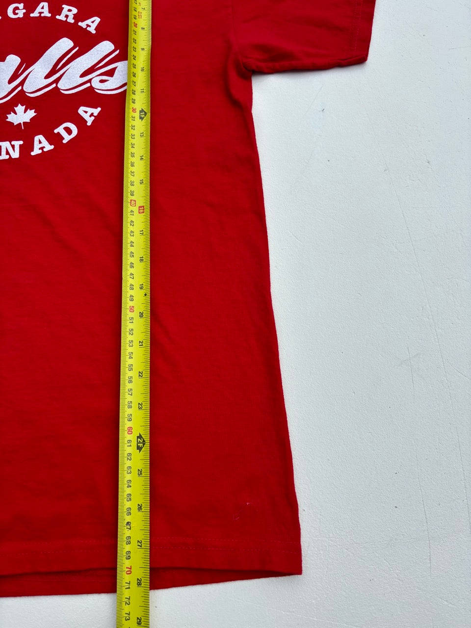 Niagara Falls Red Graphic Tshirt (L)