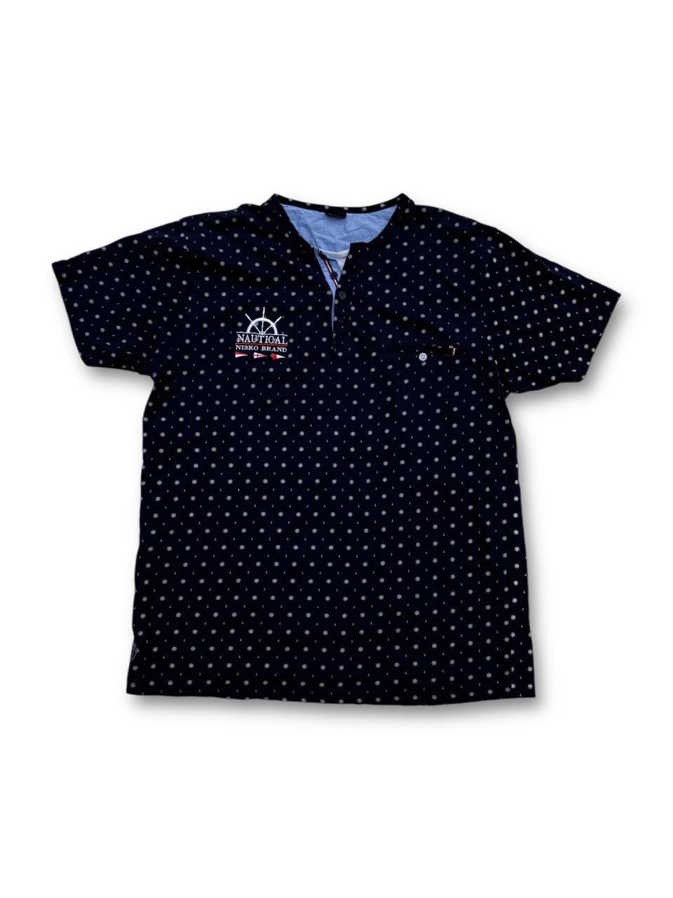 An image of a Nisko Nautica Tshirt in size XL.
